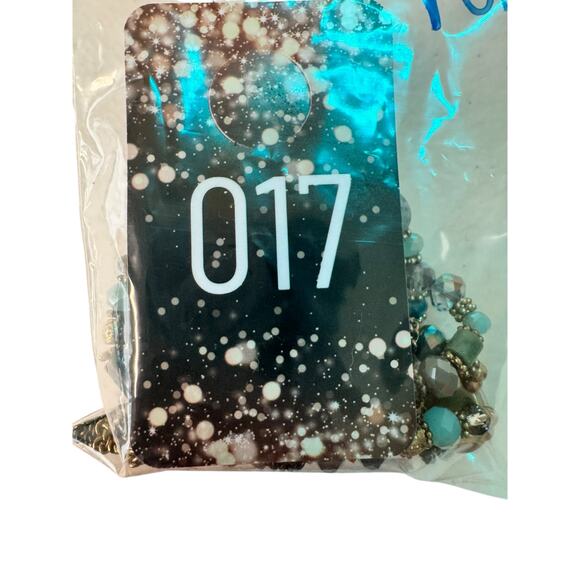 Multi Tone Tassel Faceted Beaded Gemstone Layered Necklace - Picture 5 of 7